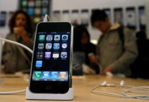 An iPhone is displayed at an Apple Store January 22, 2008 in San Francisco, California.