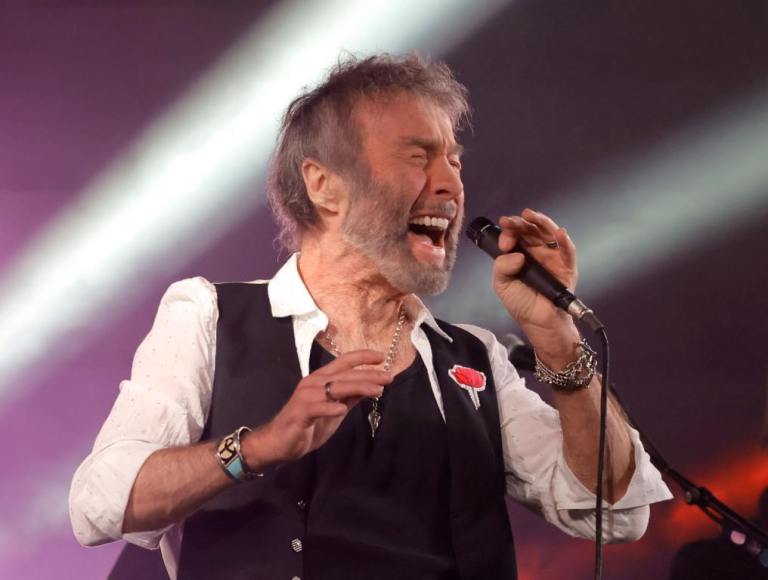 Paul Rodgers performs onstage at "Rock The Plaza" benefit to save the Plaza Theatre on November 11, 2022 in Palm Springs, California.